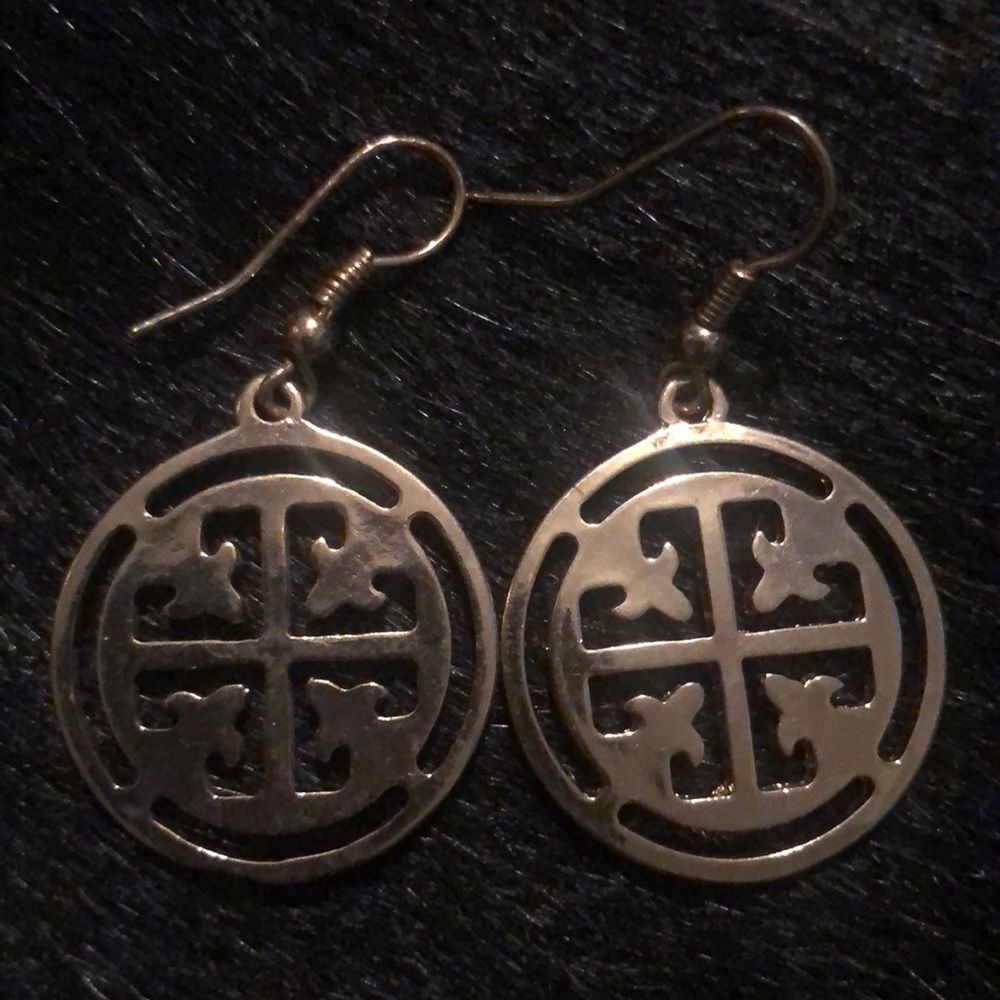 Gold earrings